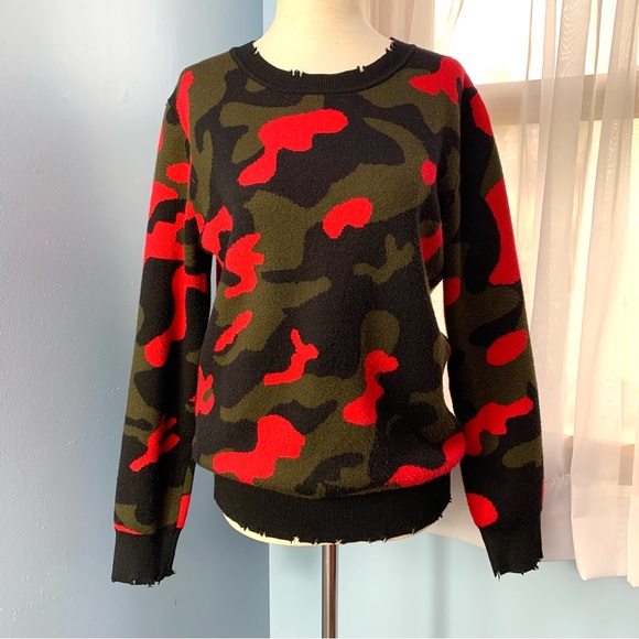 Elan Sweaters - Elan Camouflage Crewneck Sweater with Distressed Edges